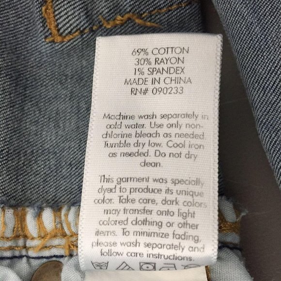 Bullhead Denim Co  Shorts Size 5 Juniors Mid Rise Distressed Womens Cuffed Hems - Picture 8 of 8